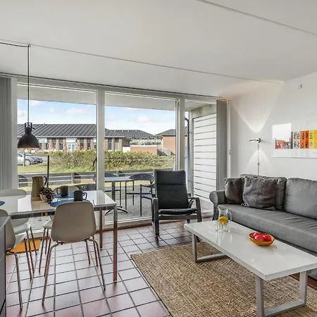 Lägenhet Lejl 207 St